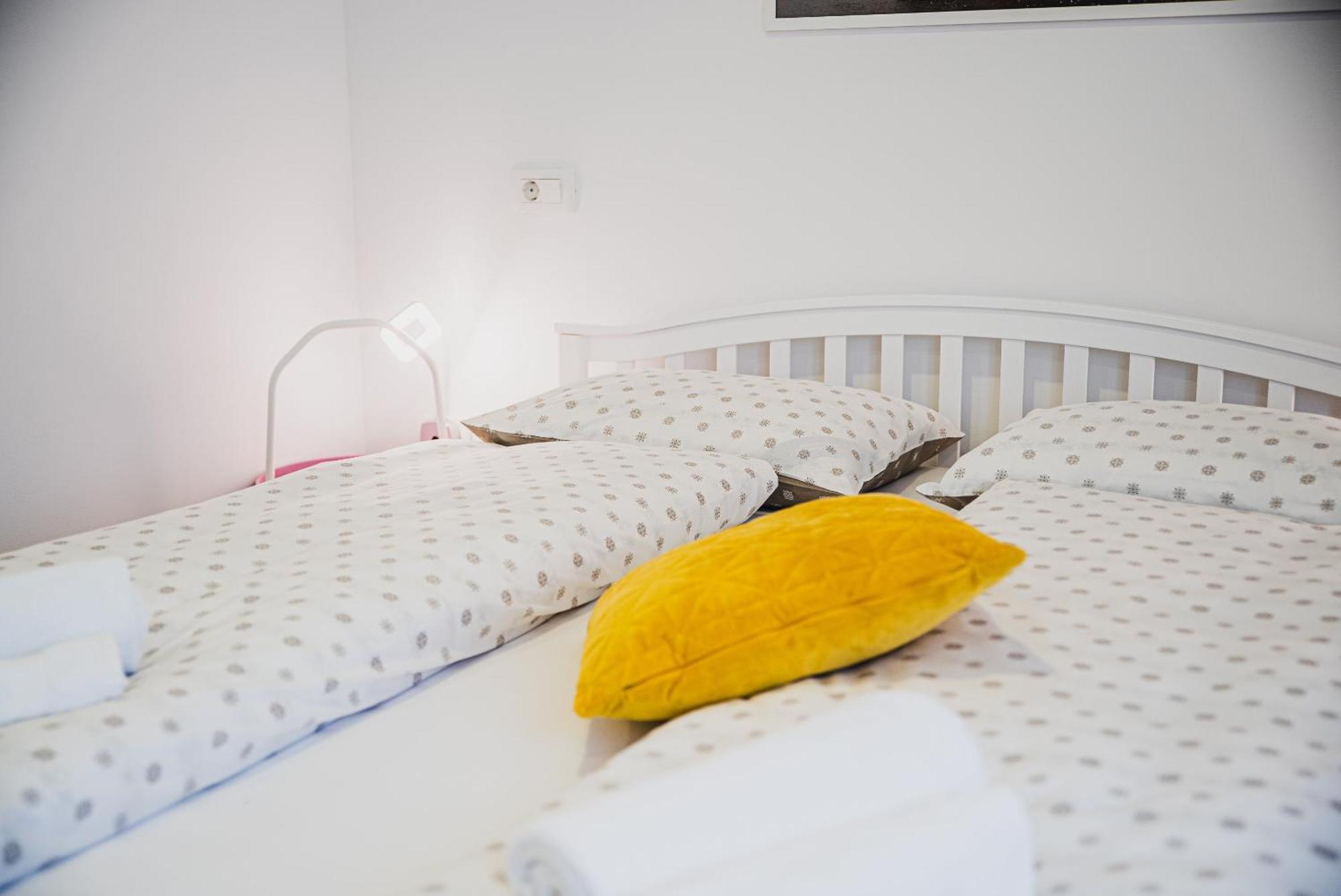 Gotar Apartment With Garden Kobarid Bagian luar foto
